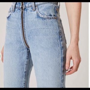 Revice denim size 26. Light wash yin Yang crops.